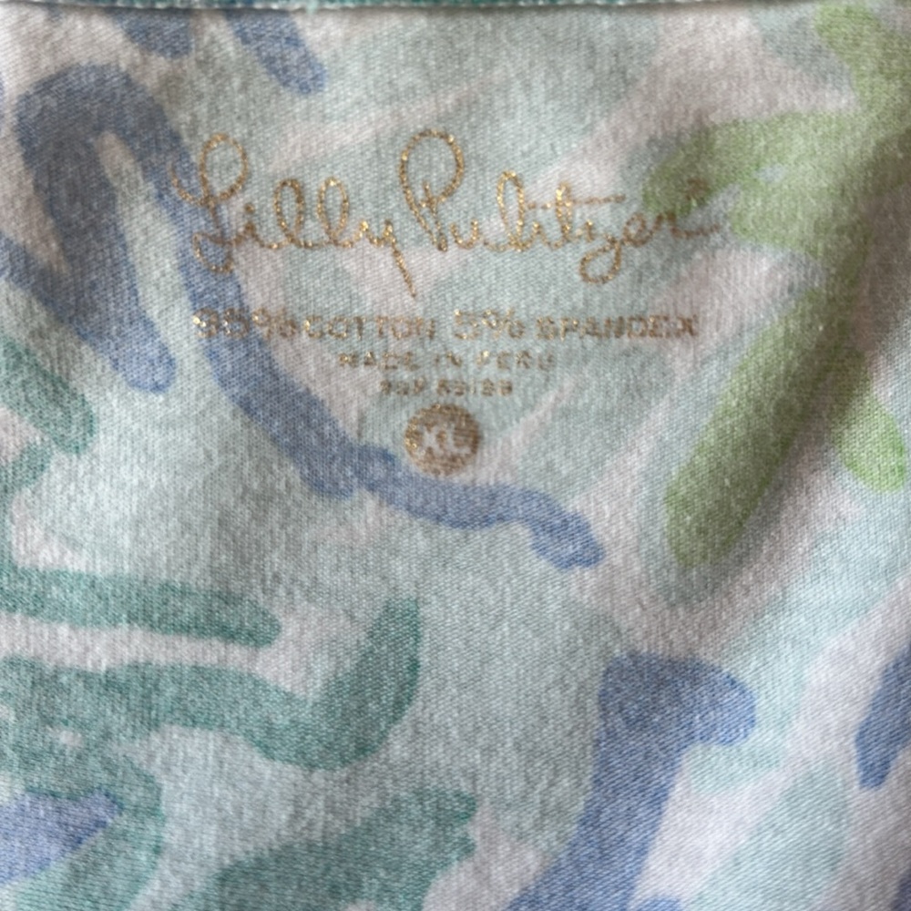 Lilly Pulitzer Vibrant Tropical Print V-Neck Top - Picture 2 of 7